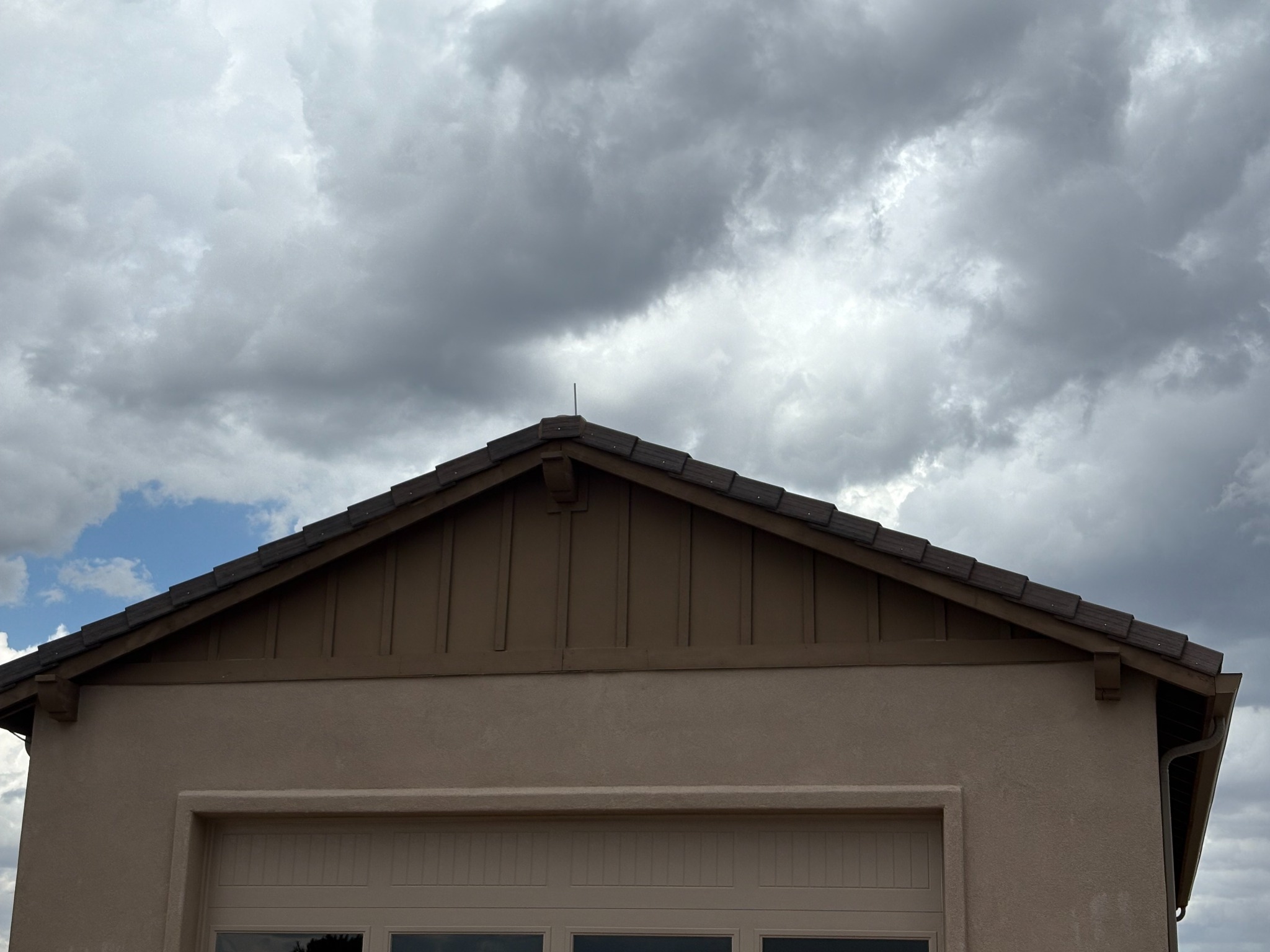 Finished residential lightning rod near Williamson Valley